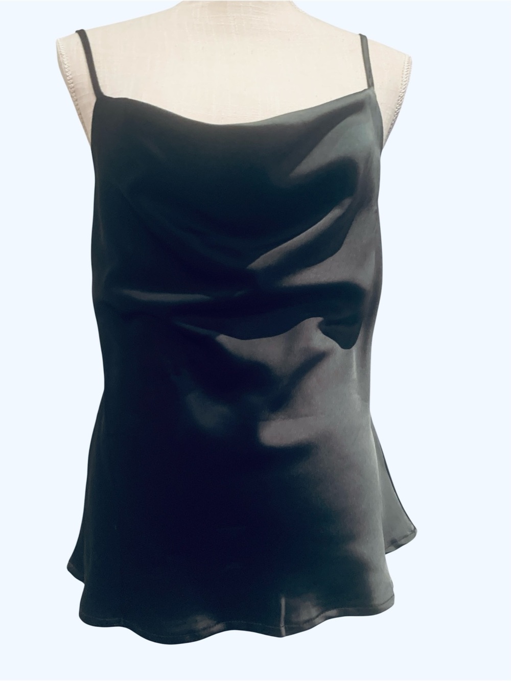 🌸GLAM🌸SATIN COWL NECK CAMISOLE TOP. NWT! EXCELLENT CONDITION!